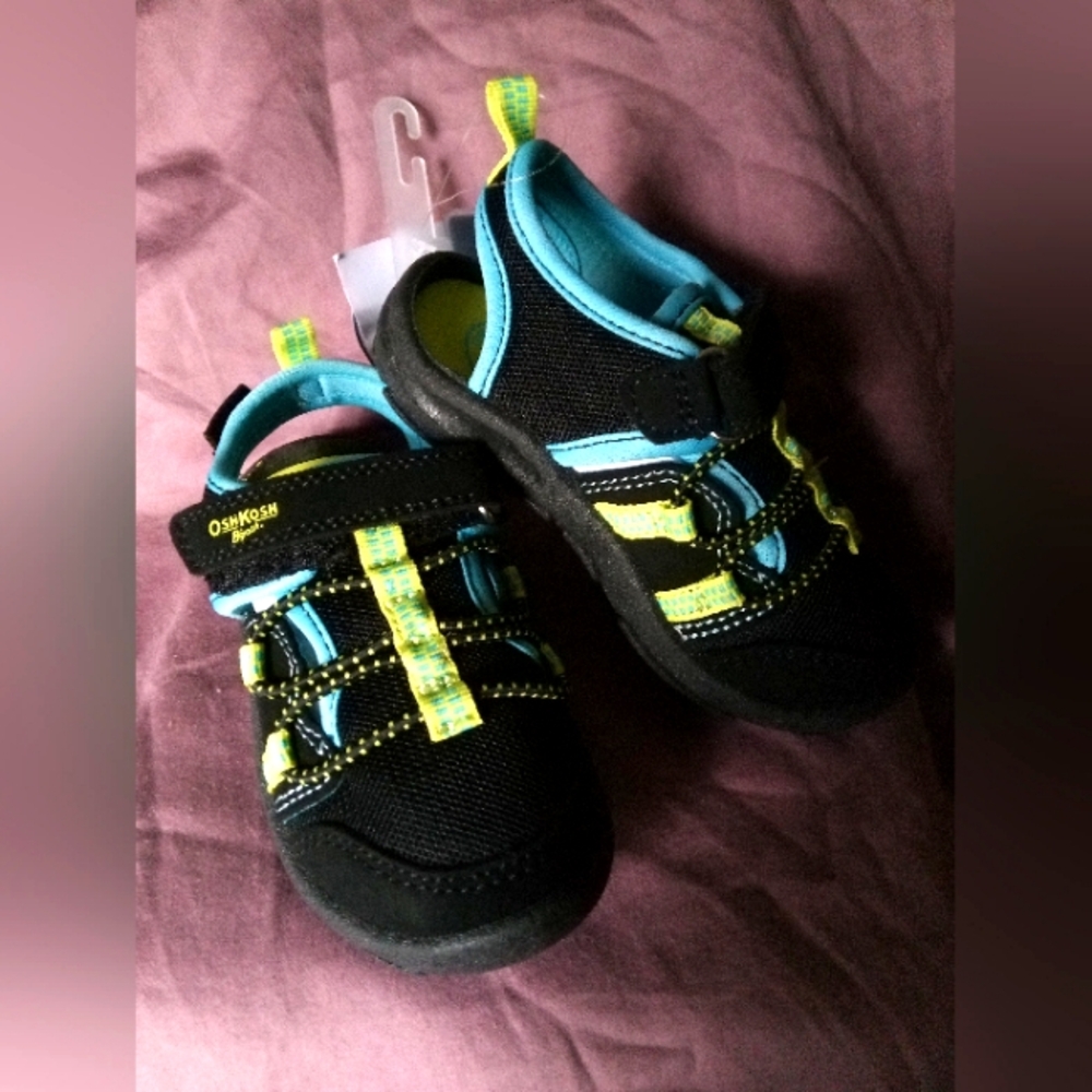 Oshkosh Kid's Sandals